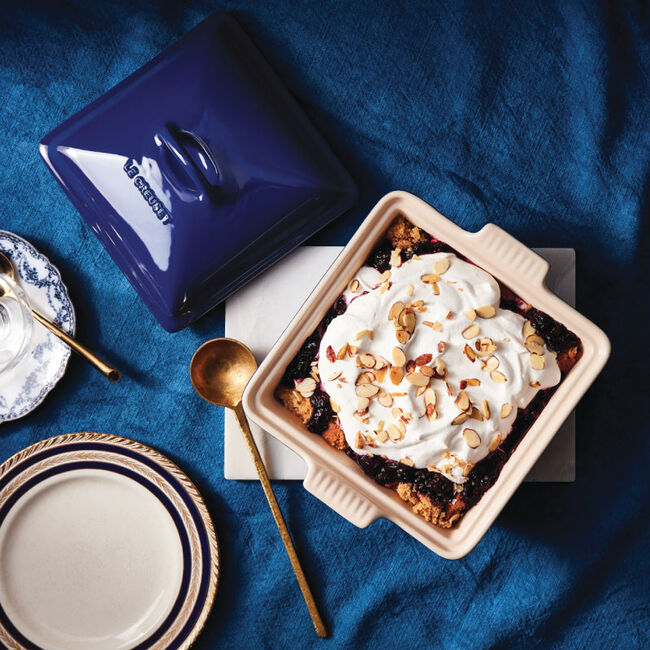 Heritage Square Casserole Le Creuset®