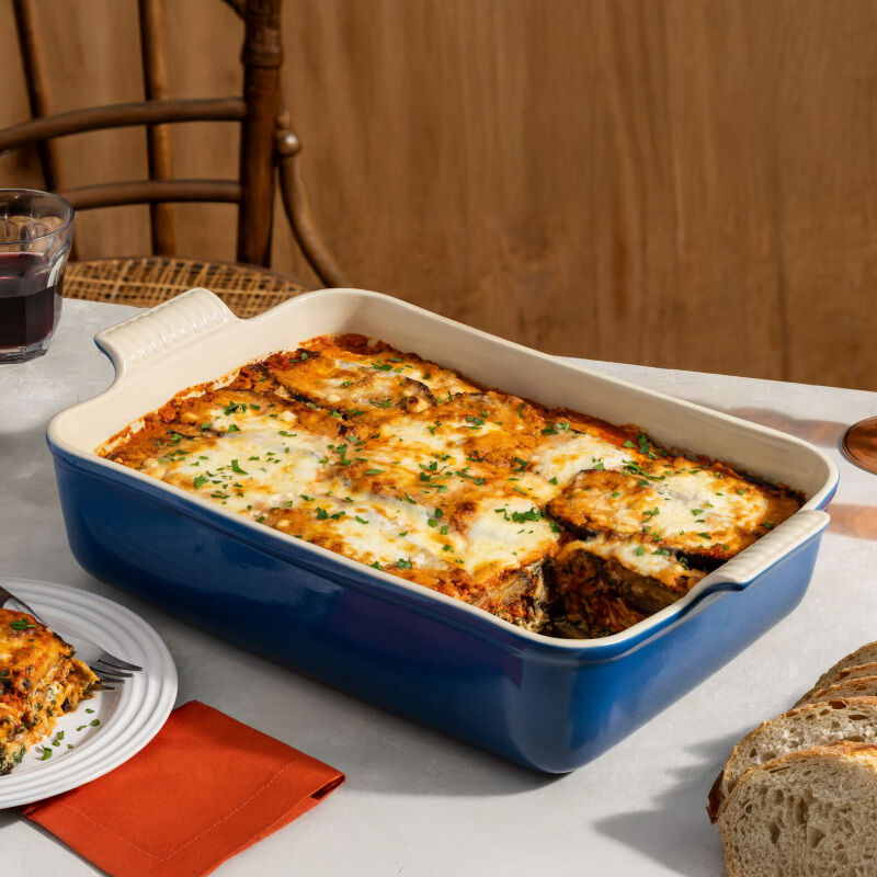 ラズ24cm Heritage Deep Rectangular Lasagna Dish | Le Creuset®