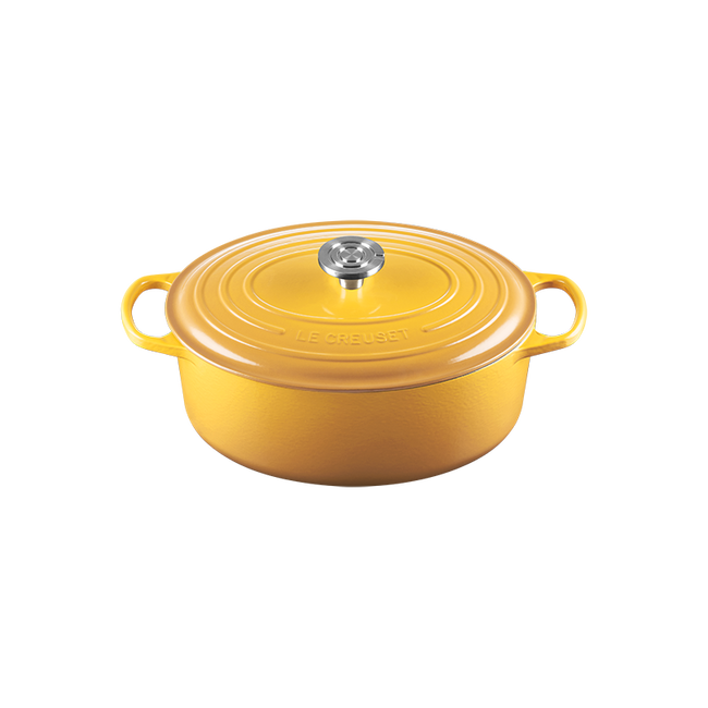 Signature Oval Dutch Oven | Le Creuset®