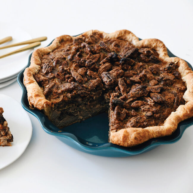 Le Creuset Red Ceramic Deep Dish Pie Pan-food Photography Props 