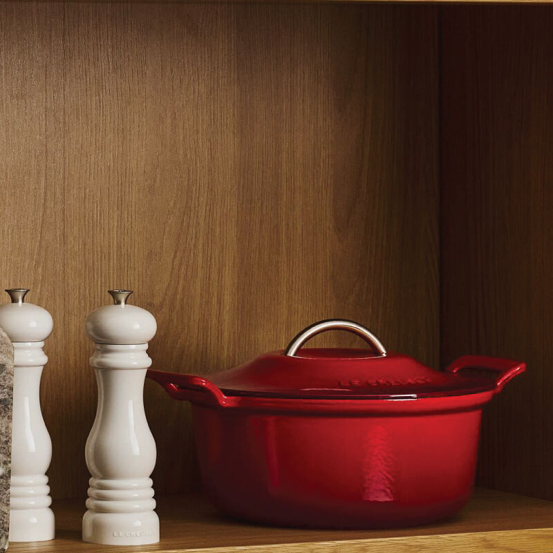 Modern Heritage Round Dutch Oven | Le Creuset®