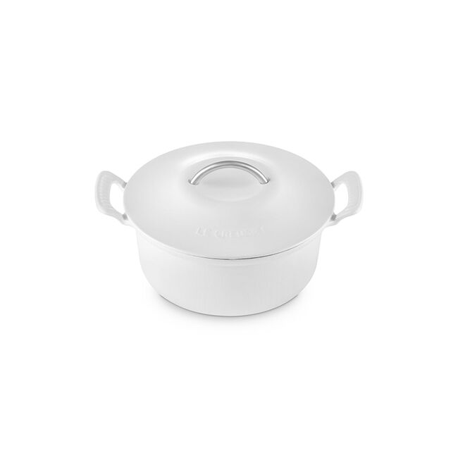 Modern Heritage Round Dutch OvenMatte White, view 1