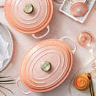Signature Oval Dutch OvenPeche