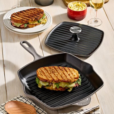 Traditional Square Skillet Grill and Panini Press Set