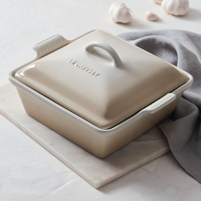 Le Creuset Heritage 2.5-Quart Stoneware Covered Square Casserole - Meringue