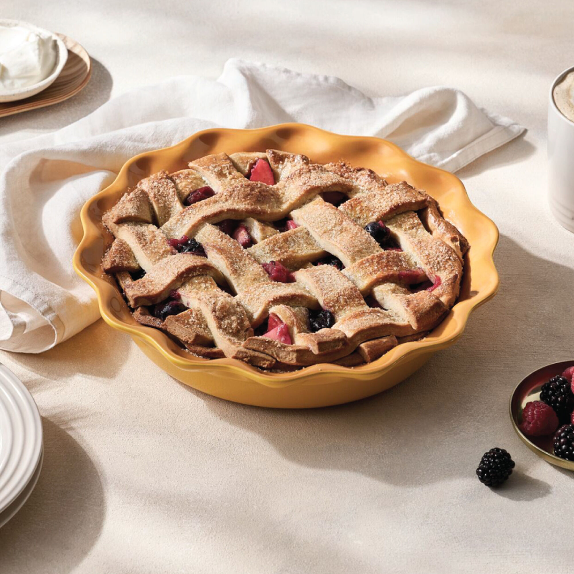 Heritage Fluted Pie Dish - Nectar