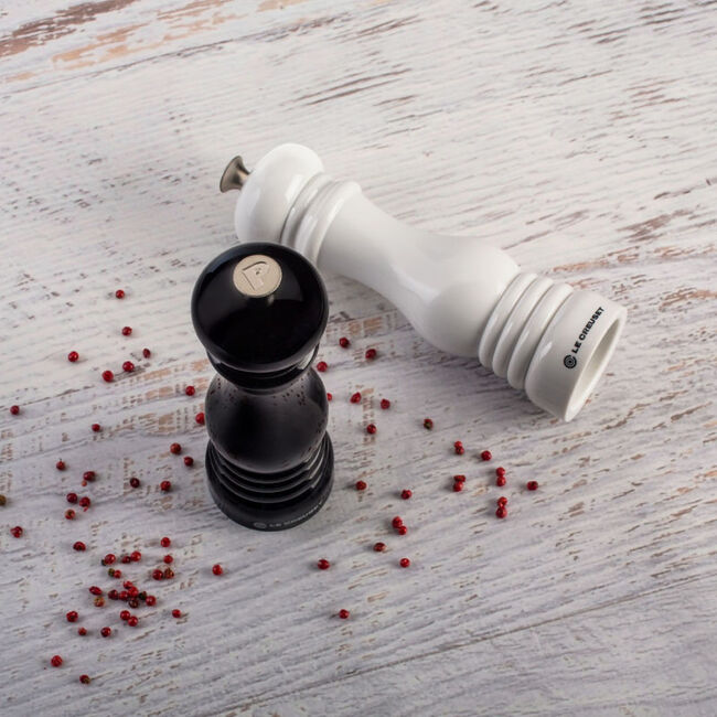 Acrylic Classic Salt and Pepper Mill Set Le Creuset®