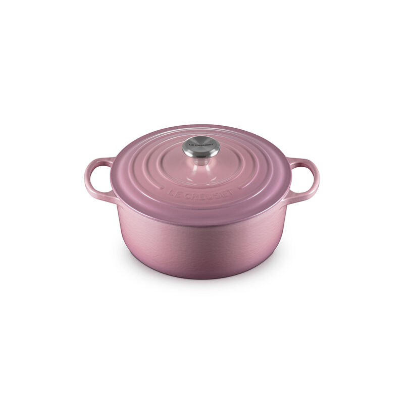 Signature Round Dutch Oven | Le Creuset®