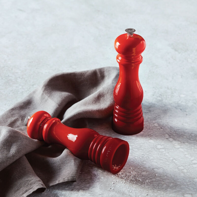 Acrylic Classic Salt and Pepper Mill Set | Le Creuset®
