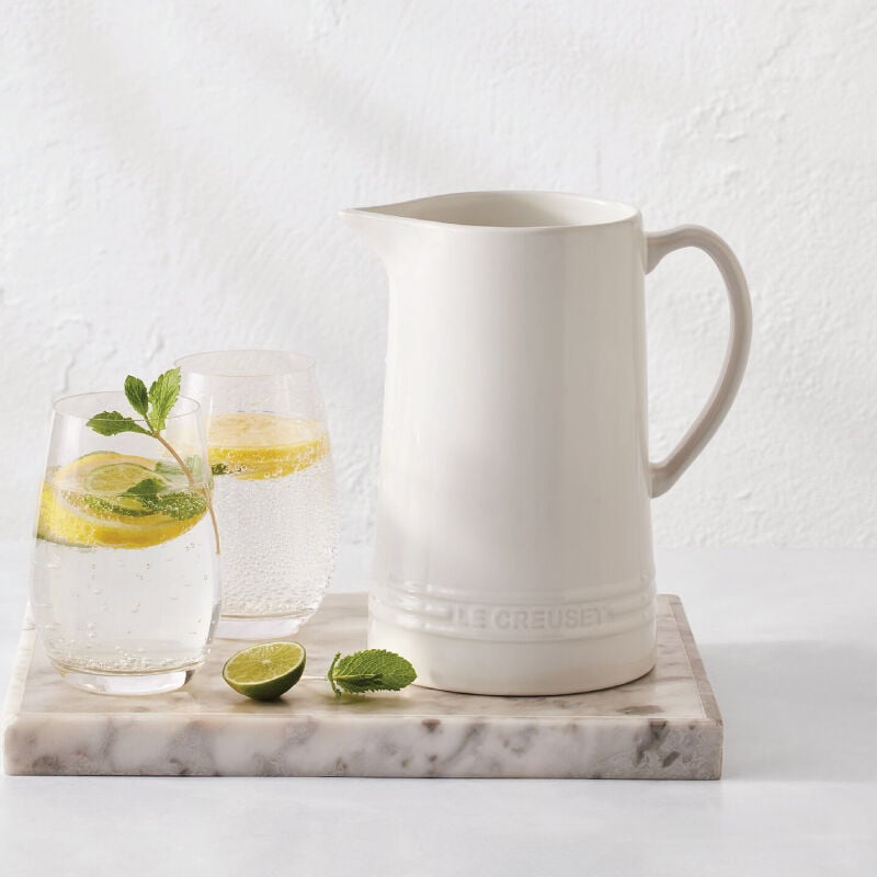 Signature Pitcher | Le Creuset®