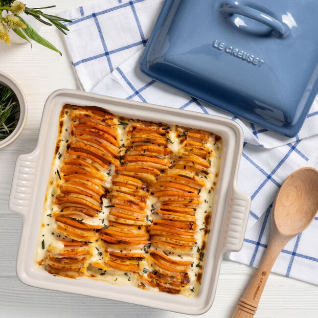 Heritage Square Casserole Le Creuset®