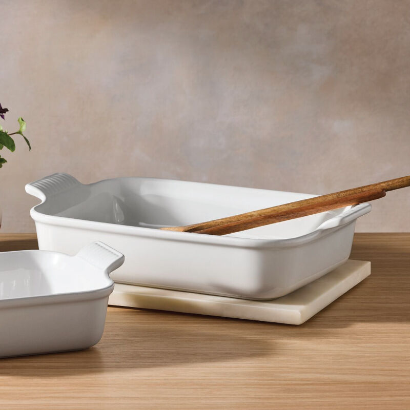 希少 LE CREUSET 限定色 グラタン Baking Dish Le Creuset Heritage Stoneware Oval Gratin Baking Pan | Williams Sonoma