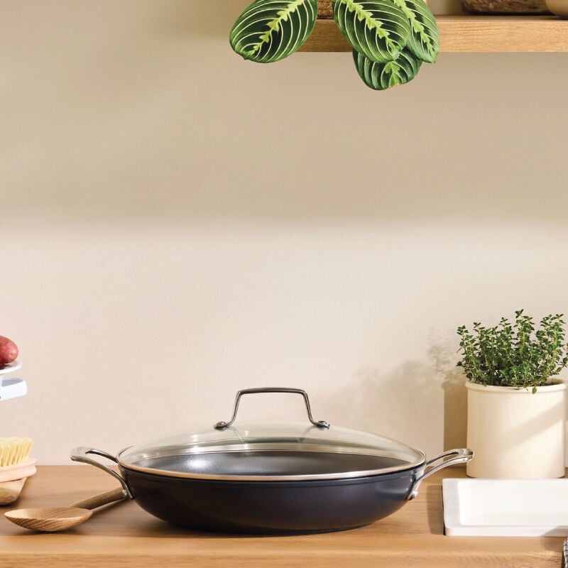 Essential Non-stick Ceramic Shallow Braiser with Glass Lid