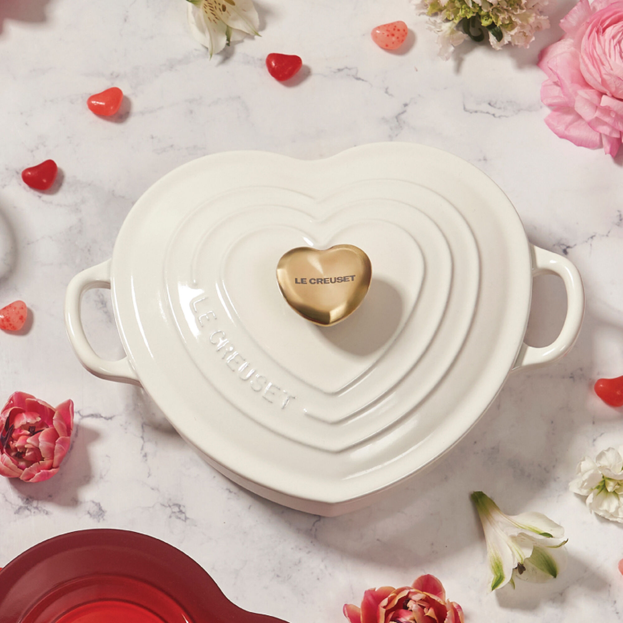 Shallow Heart Cocotte with Light Gold Heart Knob - White