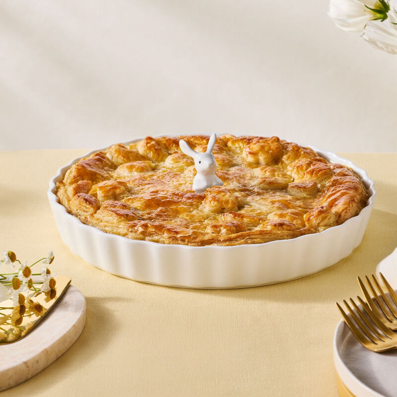 Bunny Pie Vent | Le Creuset®