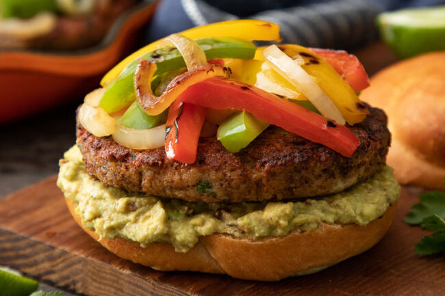Chicken Fajita Burgers With Chipotle Guacamole Le Creuset Official Site