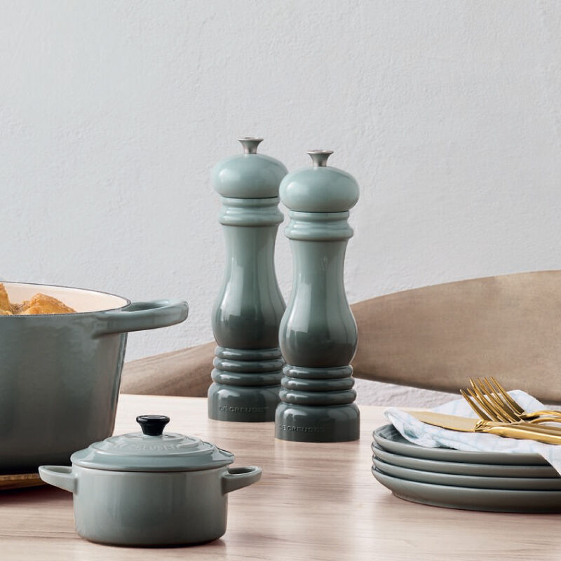 Acrylic Classic Salt and Pepper Mill Set | Le Creuset®