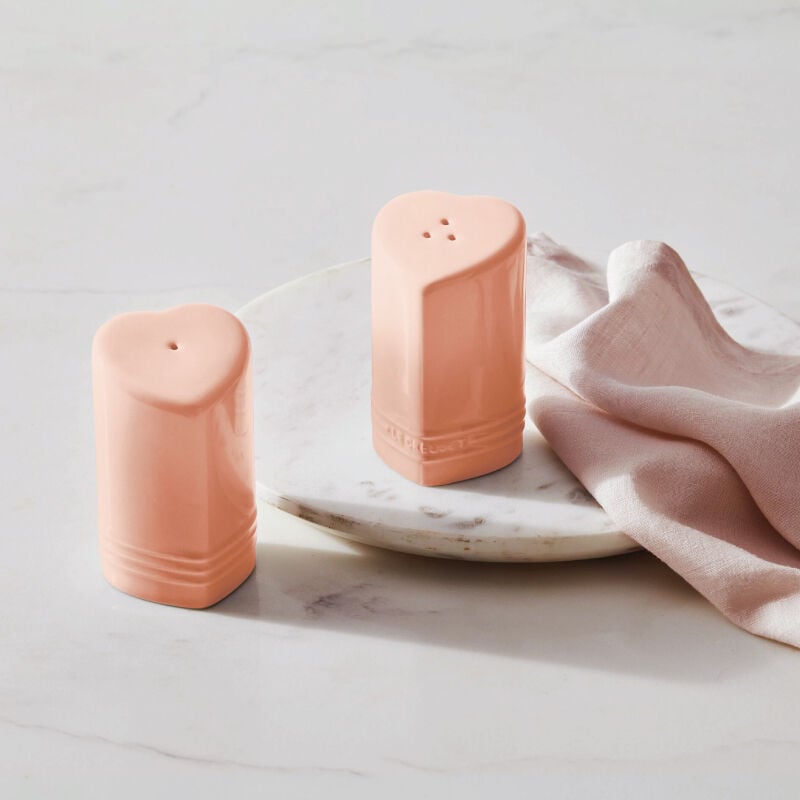 Heart Salt and Pepper Shakers | Le Creuset®