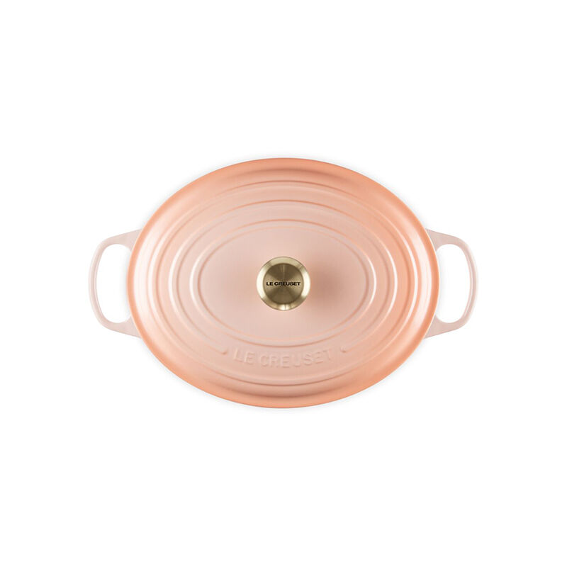 Signature Oval Dutch Oven | Le Creuset®