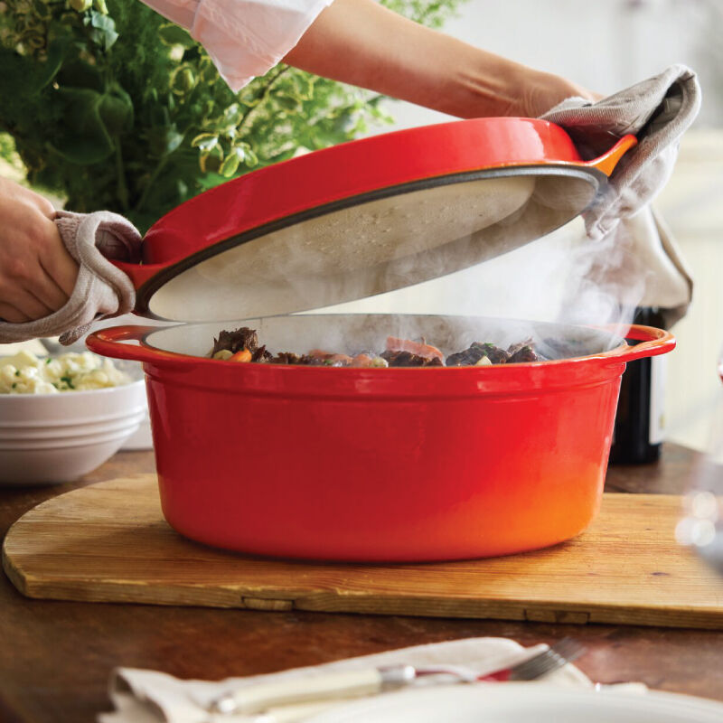 Traditional Oval Doufeu | Le Creuset®
