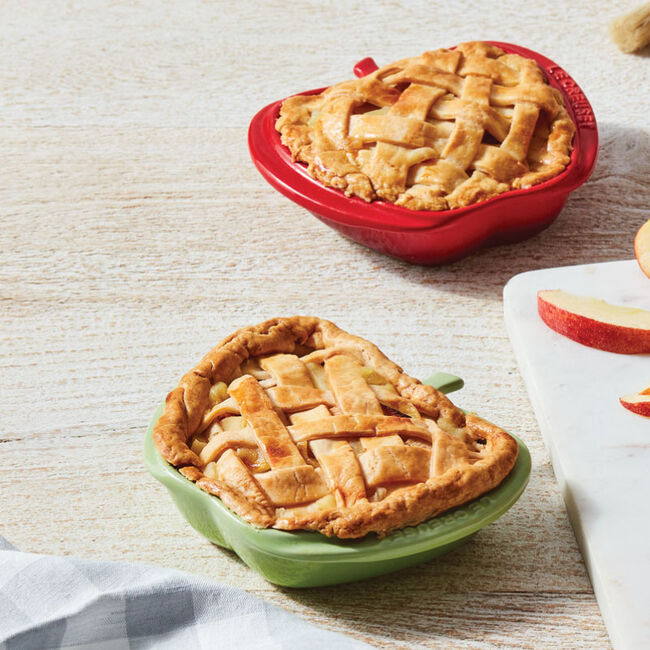 Mini Apple Tart Dishes, Set of 2 | Le Creuset®