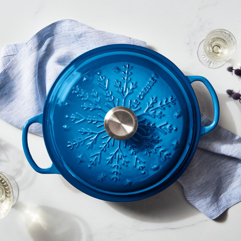 Noël Collection Snowflake Braiser | Le Creuset®
