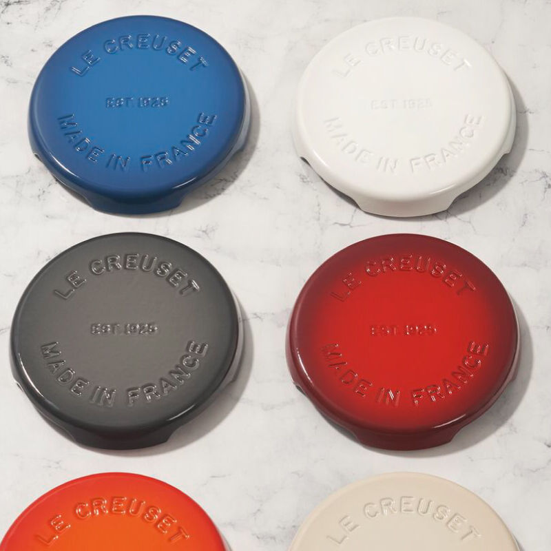 Enameled Cast Iron Signature Trivet | Le Creuset®