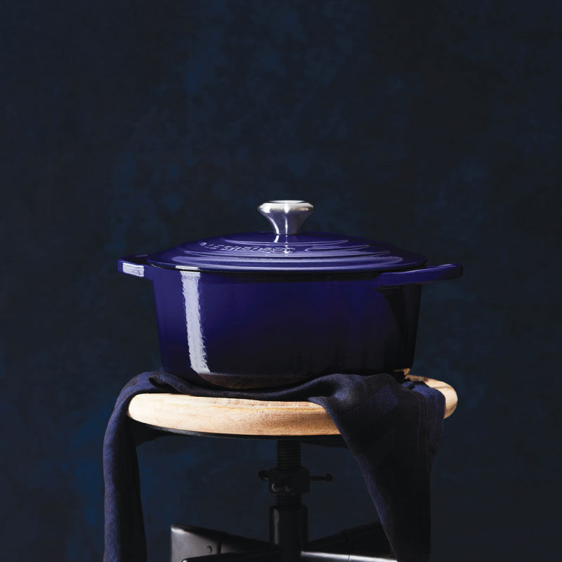 Round Dutch Oven | Le Creuset®