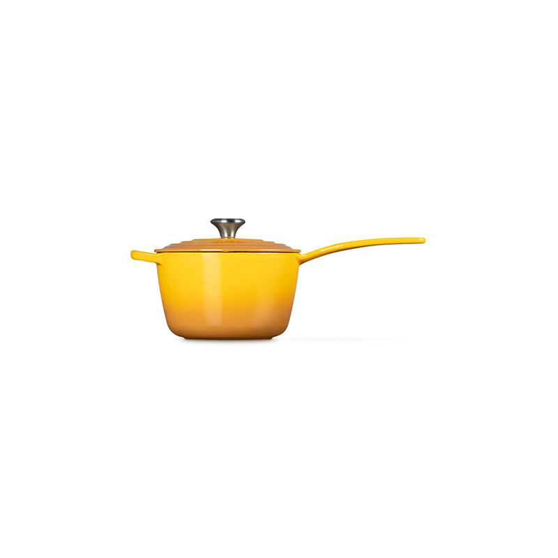 Le Creuset Signature Saucepan - Thumbnail 4