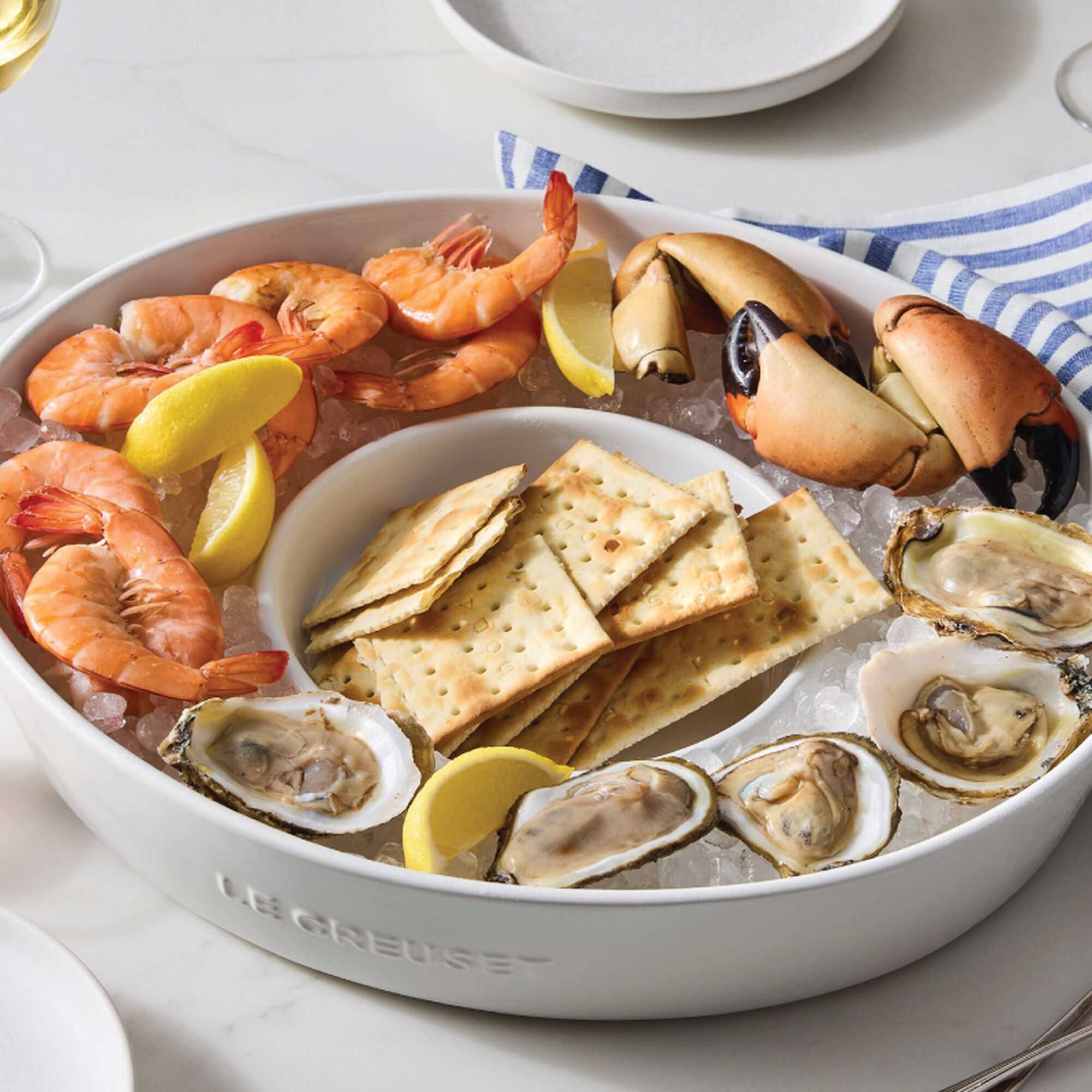 Signature Oval Chip & Dip Platter - White