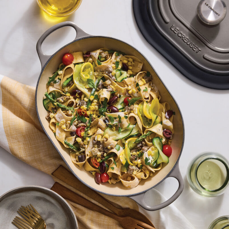 Signature Oval Casserole | Le Creuset®