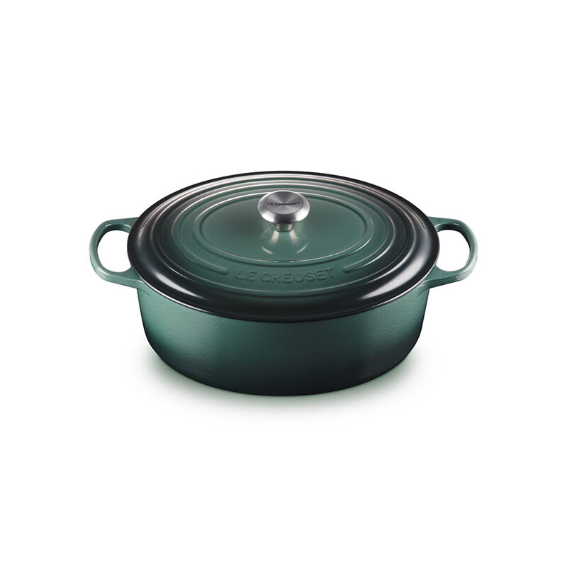 Signature Oval Dutch Oven | Le Creuset®