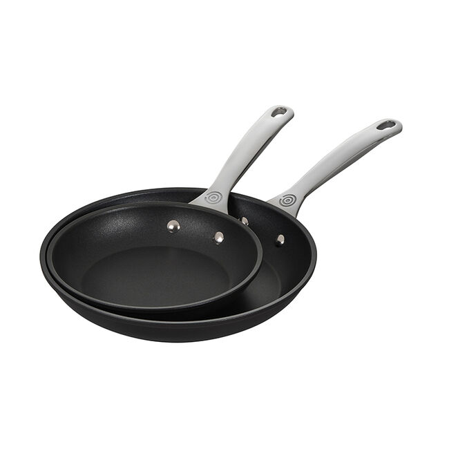 Toughened Nonstick PRO Small Fry Pans, Set of 2 Le Creuset® Official Site