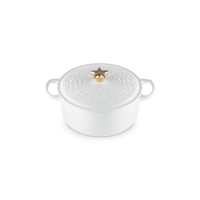 No&euml;l Collection Holiday Tree Signature Round Dutch Oven with Gold Star Knob, view 5