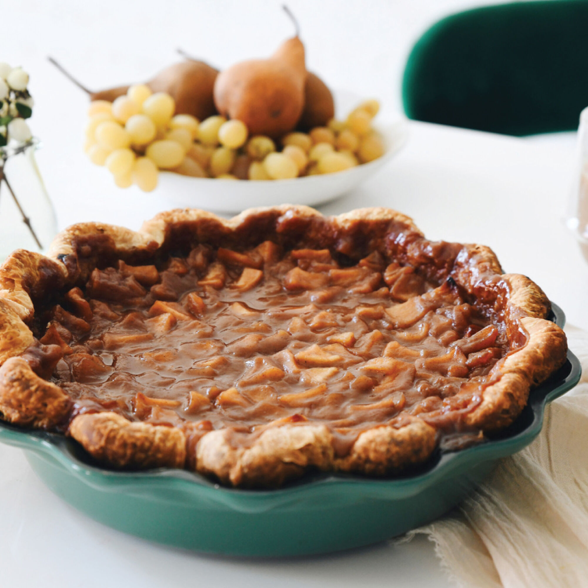 Heritage Fluted Pie Dish - Artichaut