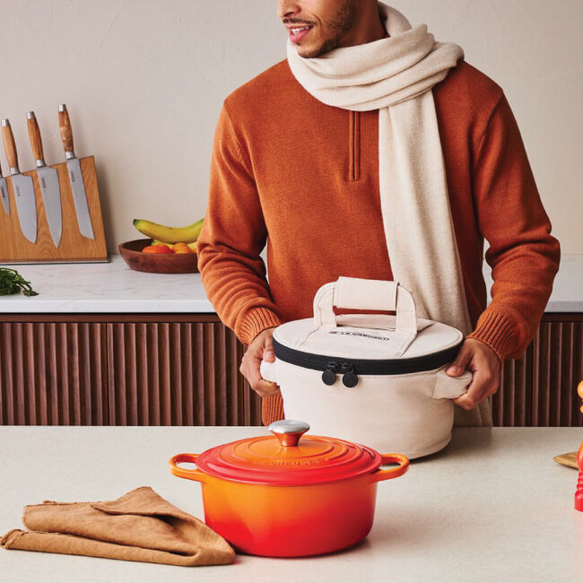 Round Dutch Oven Tote Bag, view 5