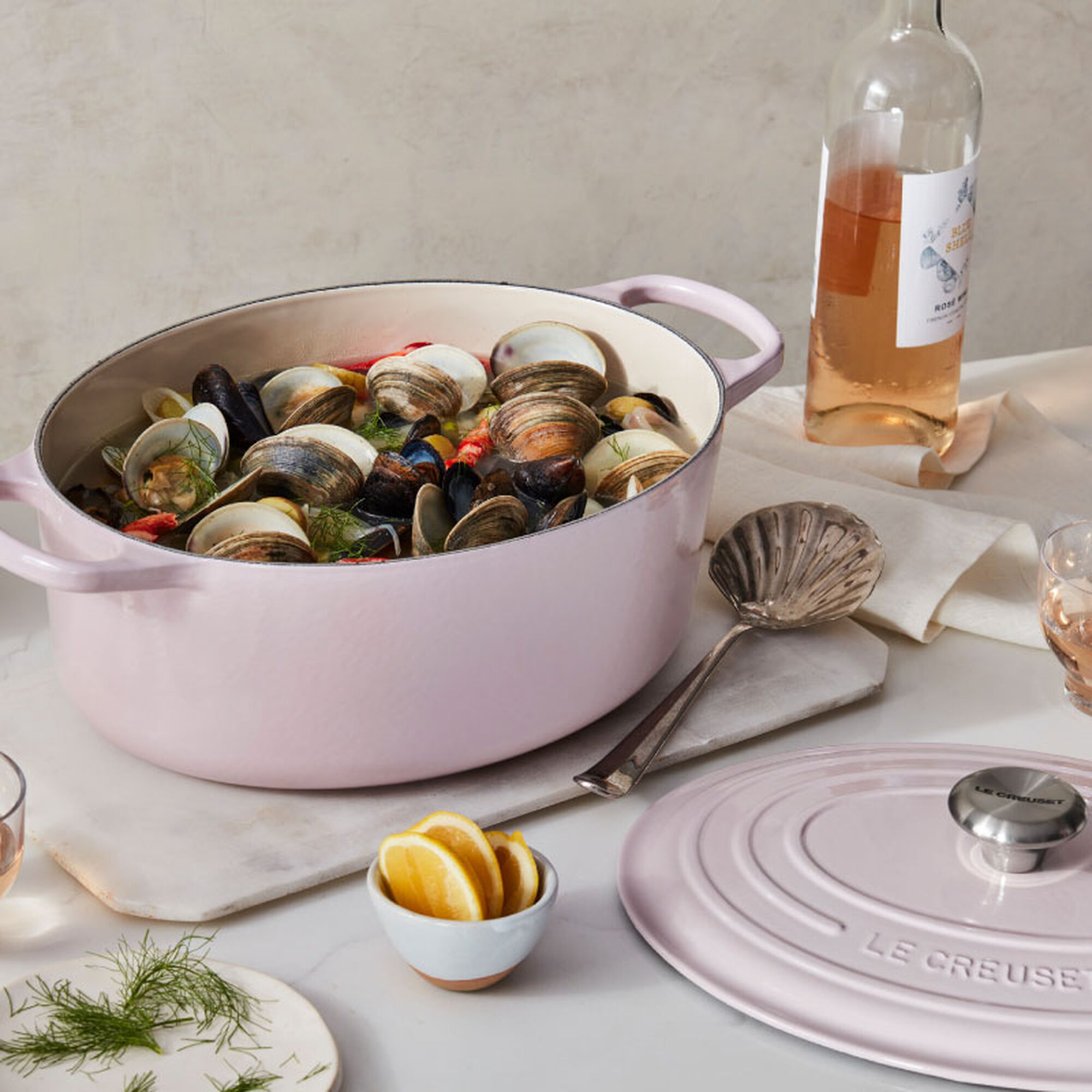 Signature Oval Dutch Oven - Shallot