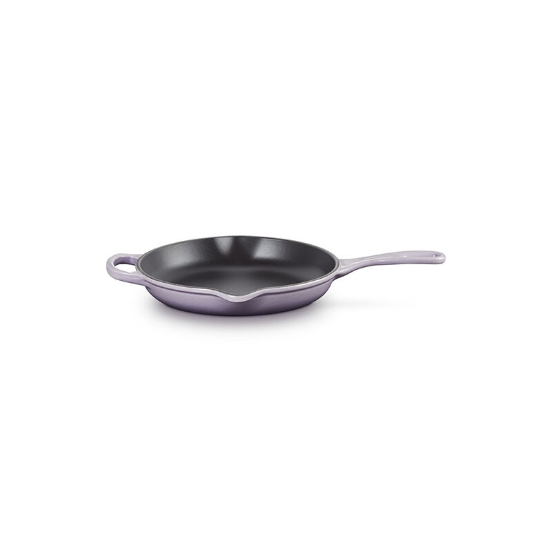 Signature Round Skillet | Le Creuset®