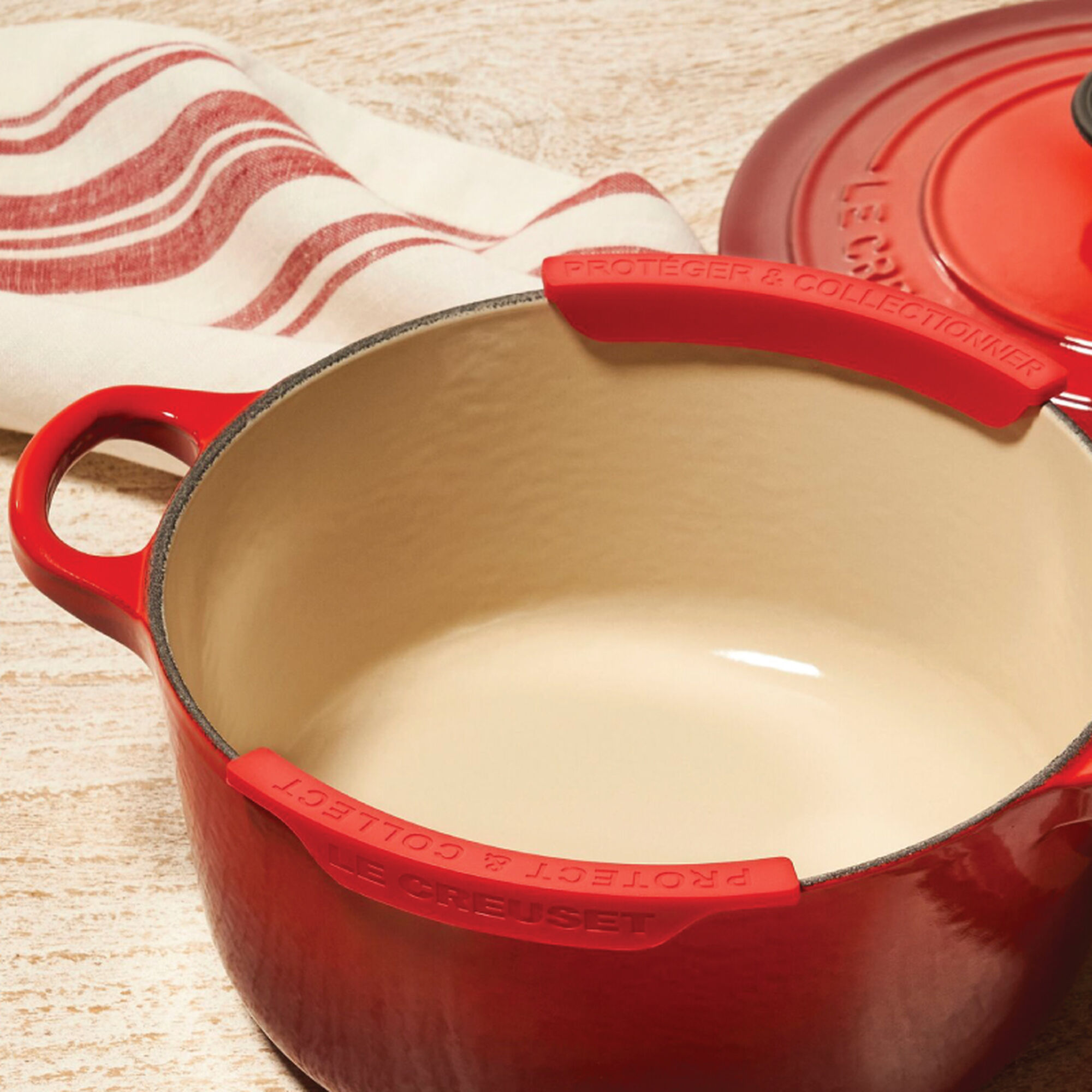 Cookware Storage Protector, Set of 2 - Cerise