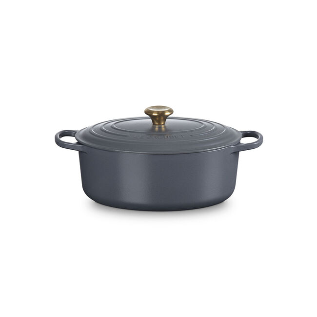 Signature Oval Dutch Oven