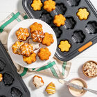 Non-stick Metal Bakeware Snowflake Cakelet Pan