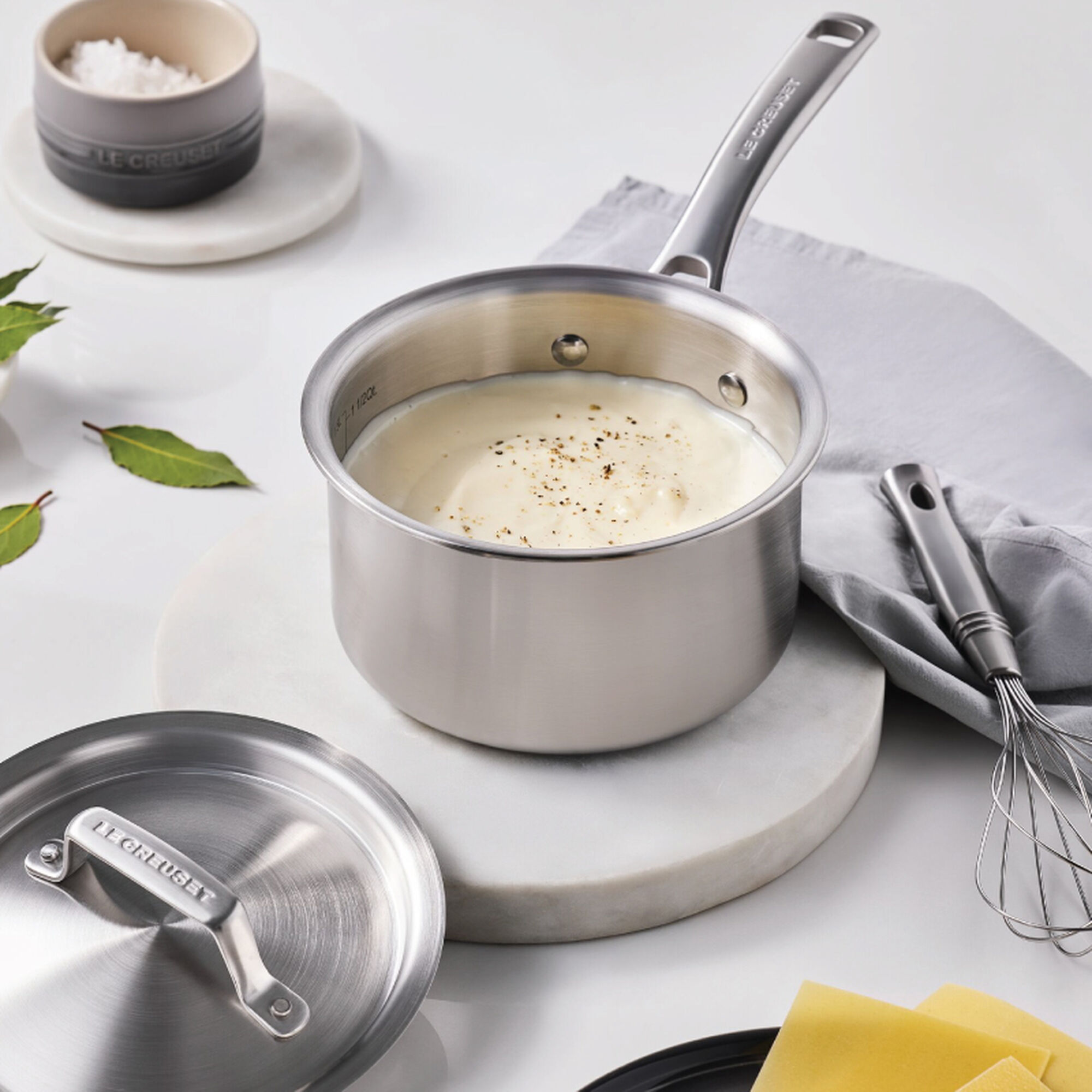 Le Creuset Essential Stainless Steel Saucepan with Lid - 2 qt.