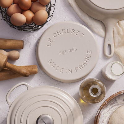 Enameled Cast Iron Signature Trivet