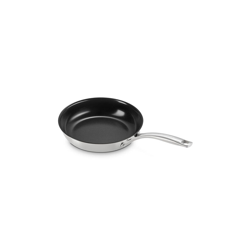 Essential Stainless Steel Non-stick Frying Pan | Le Creuset®