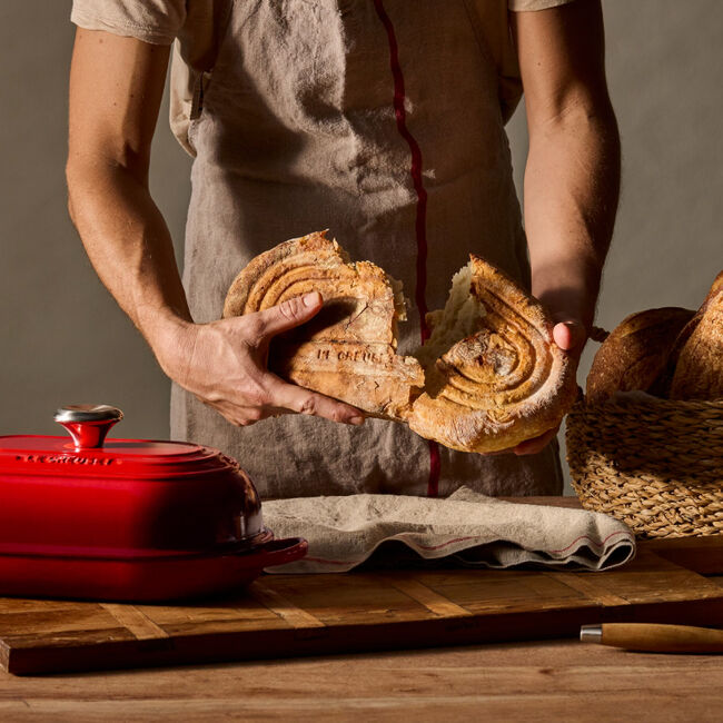 Signature Oval Bread OvenCerise, view 3