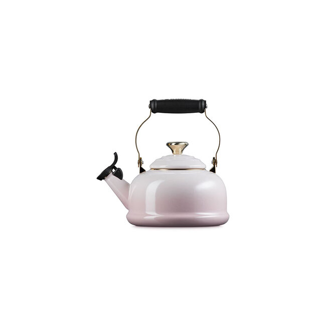 Classic Whistling Kettle with Light Gold Heart Knob
