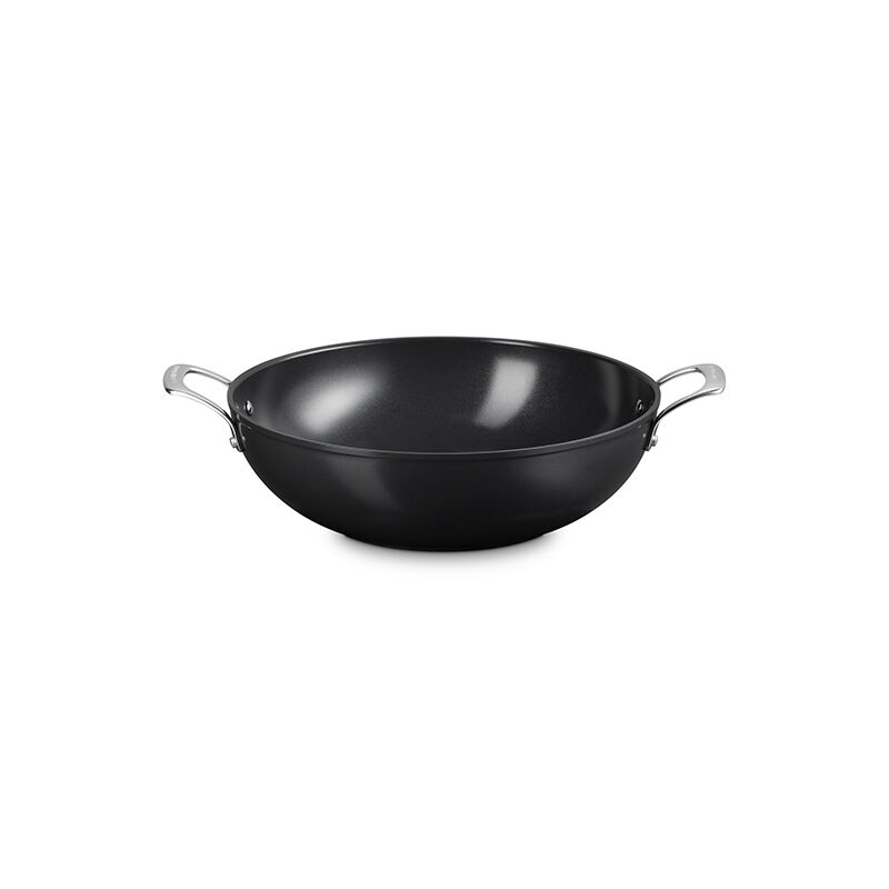 Essential Non-stick Ceramic Wok | Le Creuset®