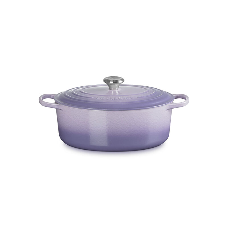Signature Oval Dutch Oven | Le Creuset®