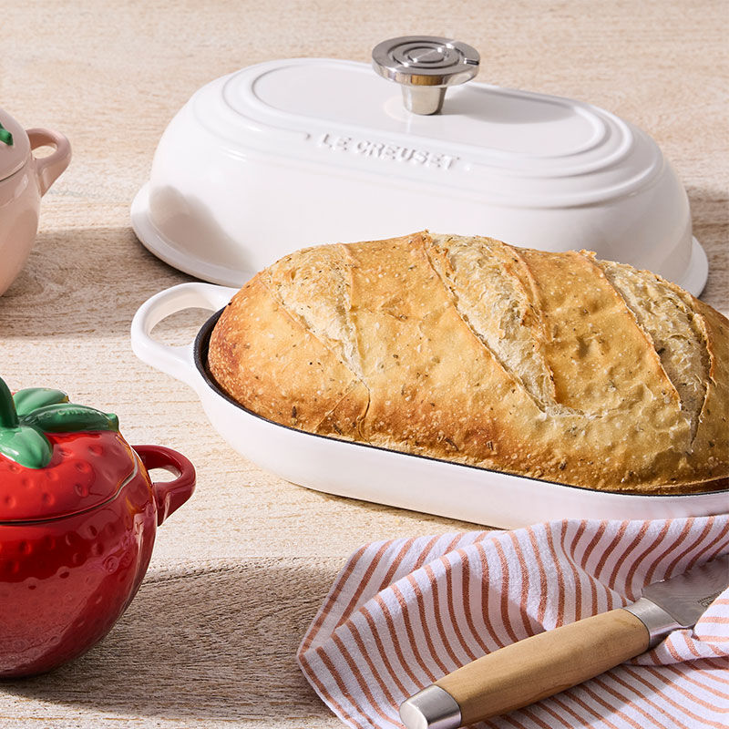 Signature Oval Bread Oven | Le Creuset®