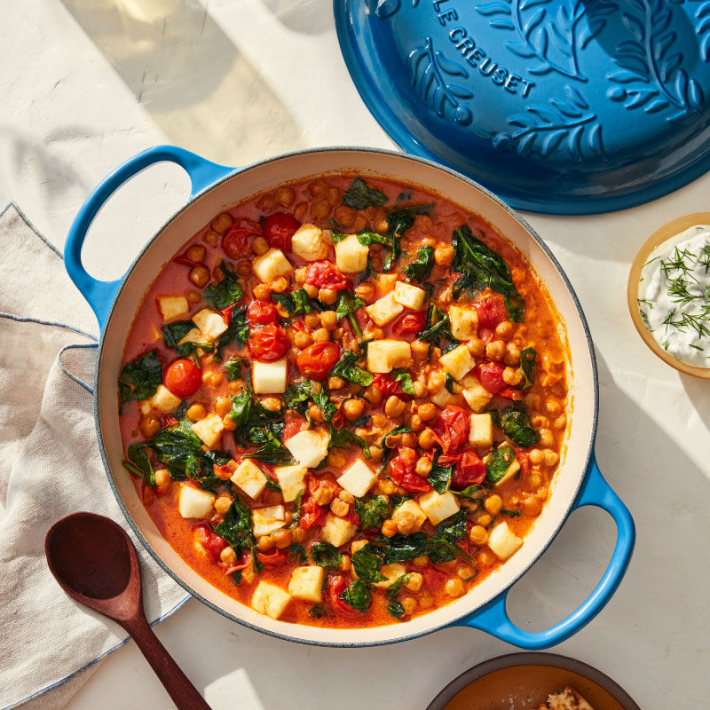 LE CREUSET オリーブブランチレリーフ　片手鍋 Olive Branch Collection Braiser | Le Creuset®